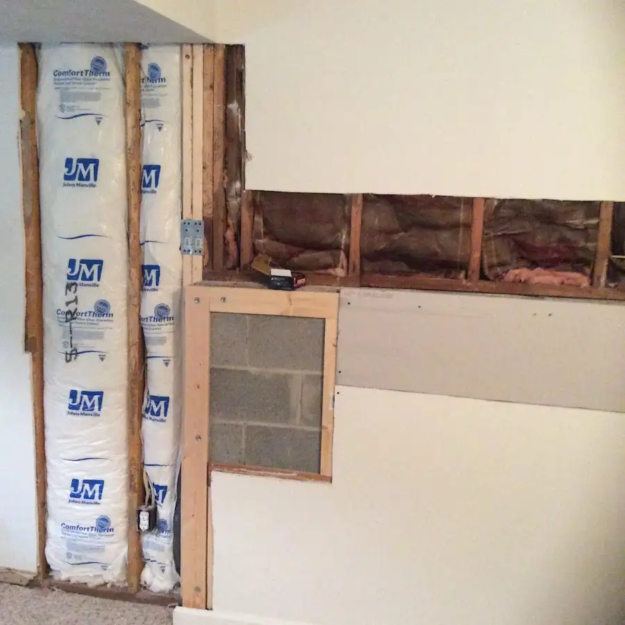 Wall insulation replacement during Structural Drying in Aldine
